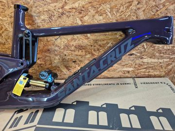 Tweedehands Santa Cruz NOMAD Frame / Carbon CC 2025 Frameset 2025 Mountainbike — afbeelding 2 van 5