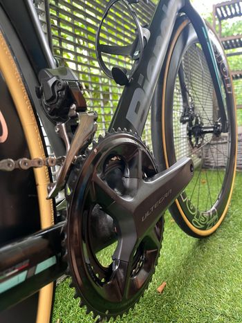Used Bianchi Aria Disc Ultegra 2020 2020 Road & Gravel, Black — image 2 of 7