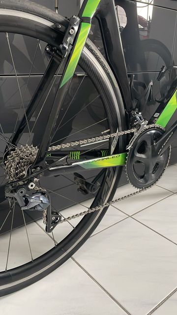 Used Giant Propel Shimano Ultegra 2019 Road & Gravel, Black — image 4 of 4