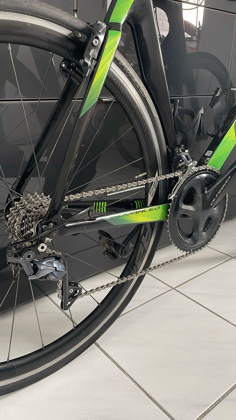 Used Giant Propel Shimano Ultegra 2019 Road & Gravel, Black — image 4 of 4
