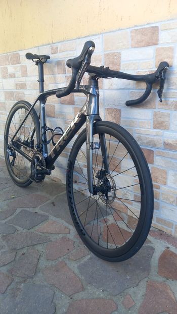Used Trek Emonda Shimano Ultegra 2023 Road & Gravel, Light Gray — image 2 of 5