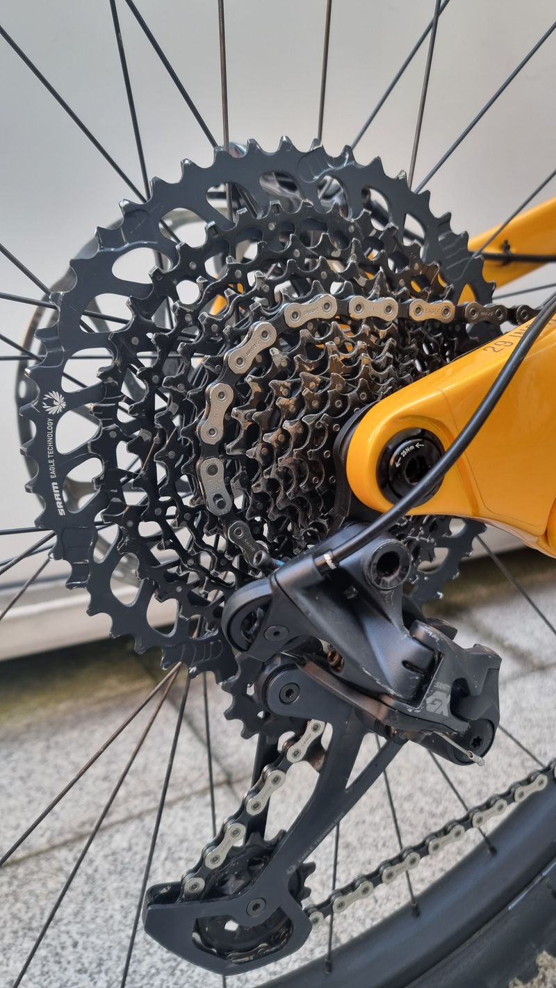 Used YT Industries Capra CORE 3 29 2022 2022 Mountainbike, Orange, 29 — image 3 of 7
