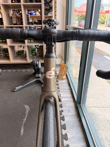 Używany Cervélo Caledonia 105 2026 2026 Road & Gravel — zdjęcie 7 z 14