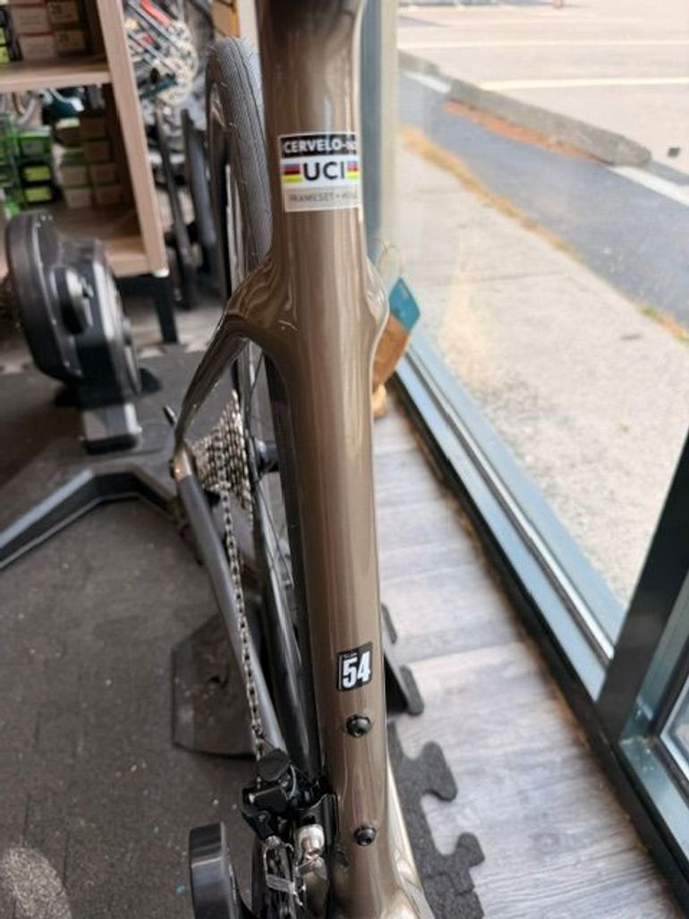 Used Cervélo Caledonia 105 2026 2026 Road & Gravel, Light Gray — image 6 of 14