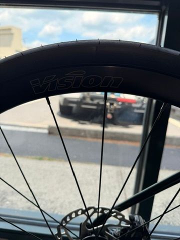 Używany Cervélo Caledonia 105 2026 2026 Road & Gravel — zdjęcie 12 z 14