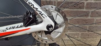 Used Specialized Men's Tarmac Disc Comp 2019 2019 Road & Gravel, White — image 15 of 17