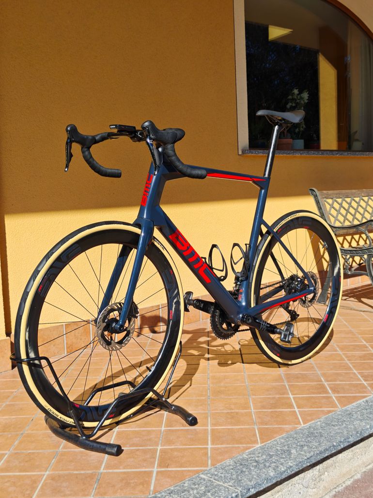 Used BMC Roadmachine Shimano Dura Ace Di2 2019 Road & Gravel — image 3 of 28