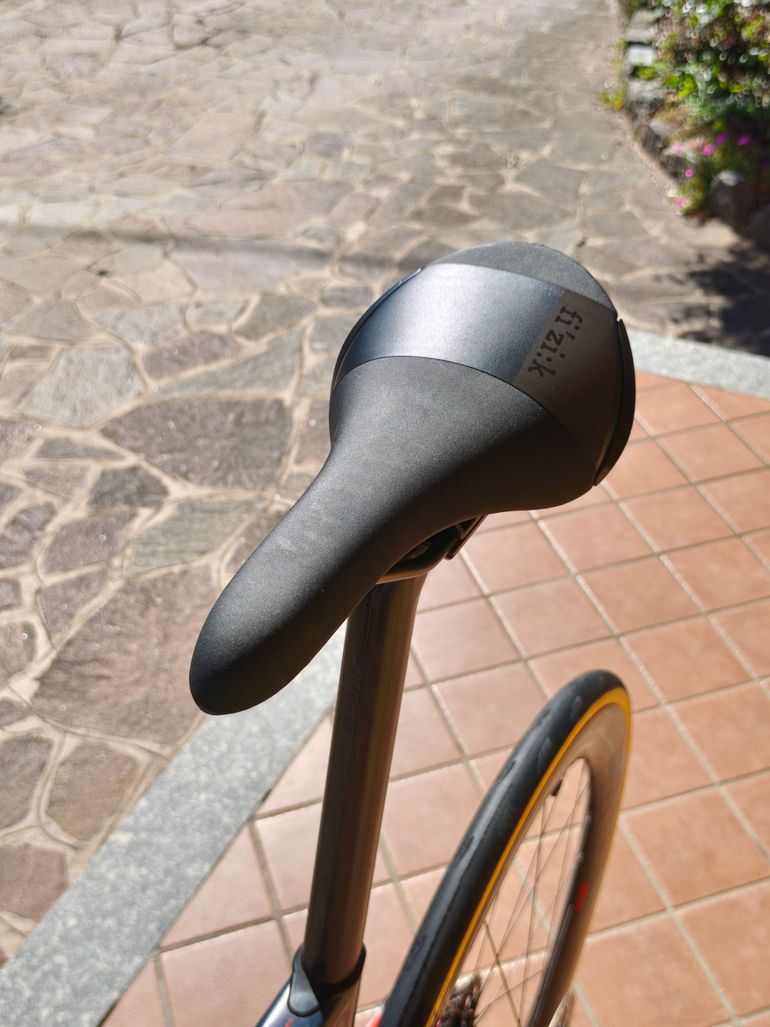 Used BMC Roadmachine Shimano Dura Ace Di2 2019 Road & Gravel — image 17 of 28