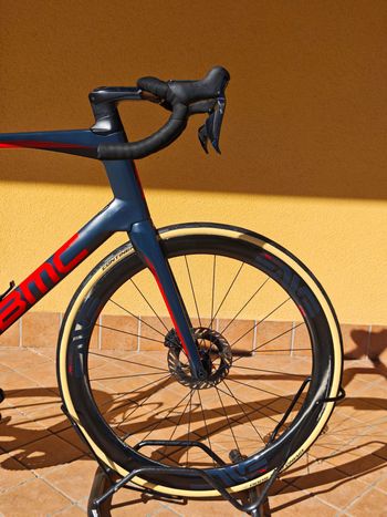 Used BMC Roadmachine Shimano Dura Ace Di2 2019 Road & Gravel — image 4 of 28