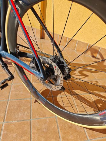 Used BMC Roadmachine Shimano Dura Ace Di2 2019 Road & Gravel — image 25 of 28