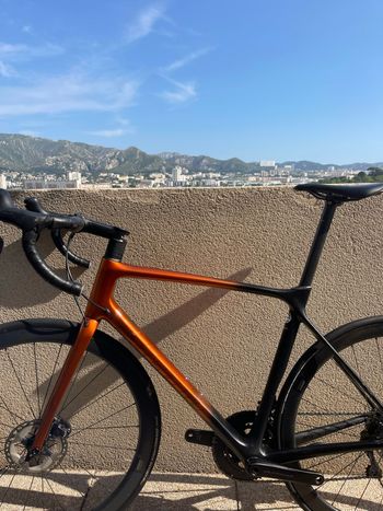 Used Giant TCR Advanced Pro Disc 0 Ultegra Di2 2022 Frameset 2022 Road & Gravel, Orange — image 2 of 6