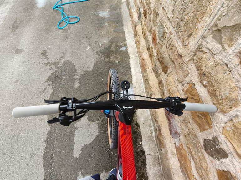 Used KTM Scarp SRAM GX Eagle AXS 2025 Mountainbike, Red — image 2 of 3