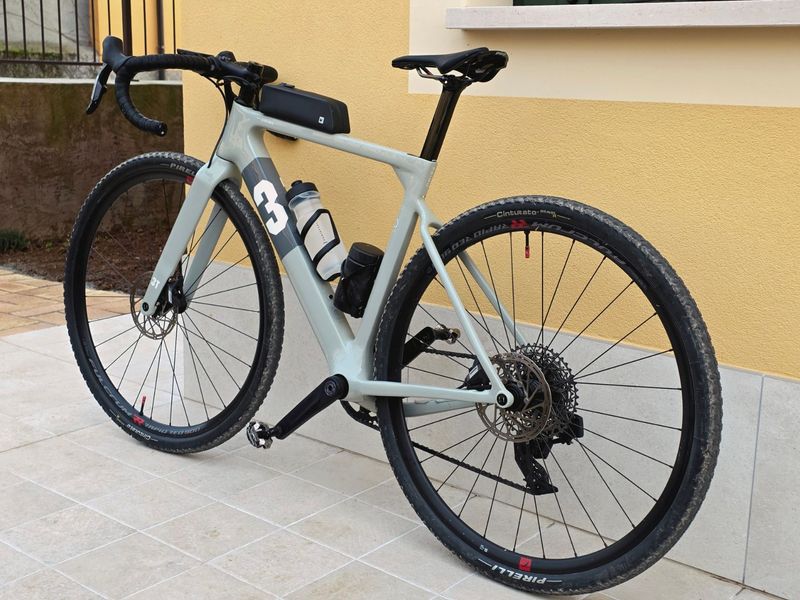 Used 3T Exploro Primo 2025 2025 Road & Gravel, Light Gray — image 1 of 7