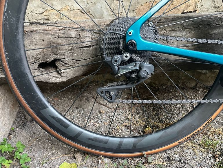 Used Cannondale Synapse Cannondale Synapse Custom Shimano Ultegra 2022 Road & Gravel, Green — image 3 of 25