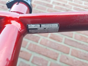Used Specialized Fuse Comp 6Fattie 2016 2016 Mountainbike, Red, 27.5 — image 9 of 23