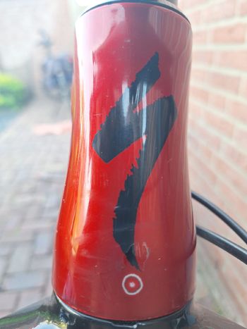 Used Specialized Fuse Comp 6Fattie 2016 2016 Mountainbike, Rojo — image 6 of 23