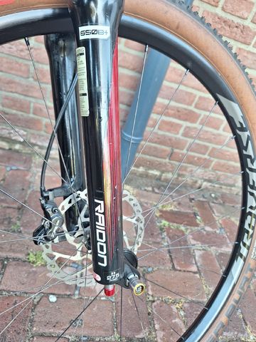 Used Specialized Fuse Comp 6Fattie 2016 2016 Mountainbike, Red, 27.5 — image 12 of 23