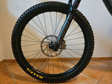 Używany Santa Cruz Megatower 70 2026 2026 Mountainbike — zdjęcie 14 z 16