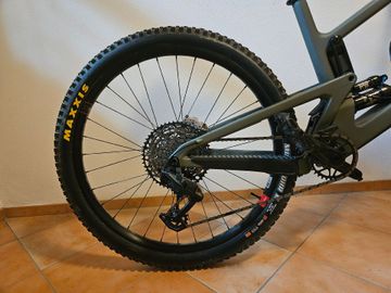 Używany Santa Cruz Megatower 70 2026 2026 Mountainbike — zdjęcie 15 z 16