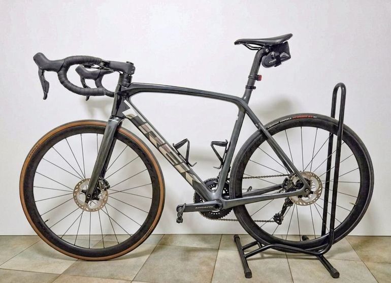 Used Trek Émonda SLR 7 2023 2023 Road & Gravel, Light Gray — image 2 of 3