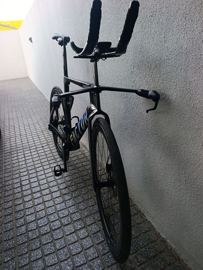 Used Factor Hanzo Shimano Ultegra Di2 2026 Road & Gravel, Black — image 3 of 9