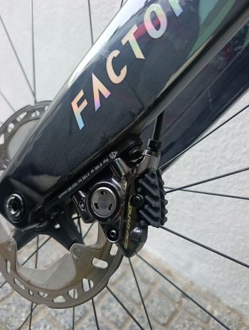 Used Factor Hanzo Shimano Ultegra Di2 2026 Road & Gravel, Black — image 8 of 9