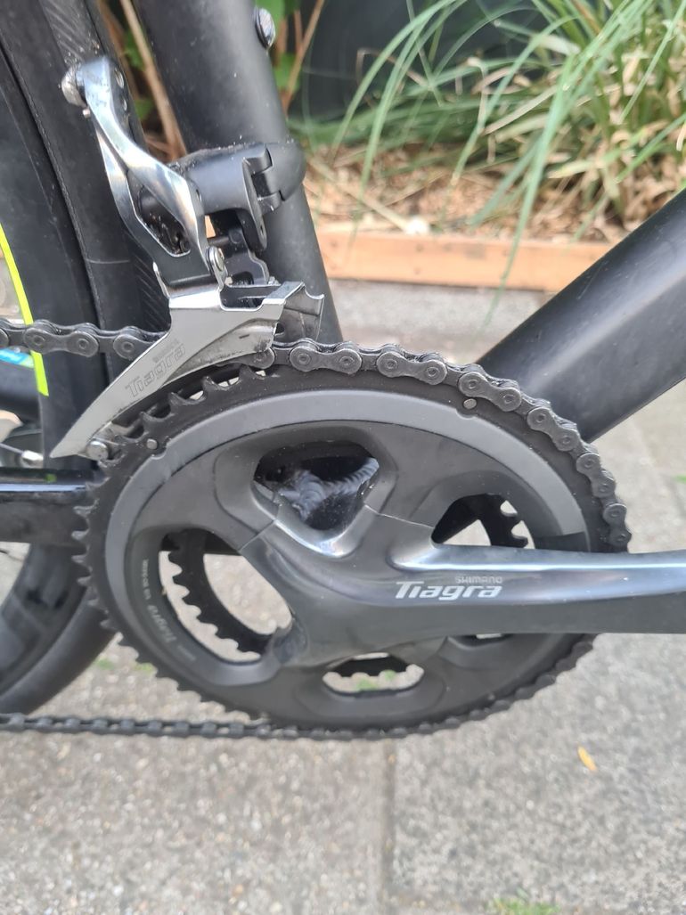 Used CUBE ATTAIN RACE 2021 2021 Road & Gravel — image 3 of 12