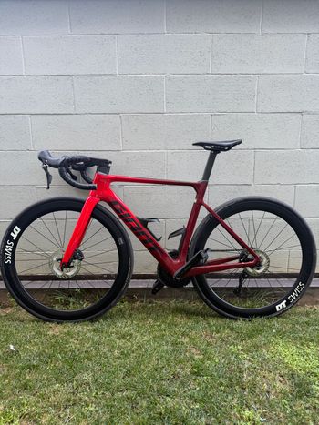 Used Giant Propel Shimano 105 2024 Road & Gravel