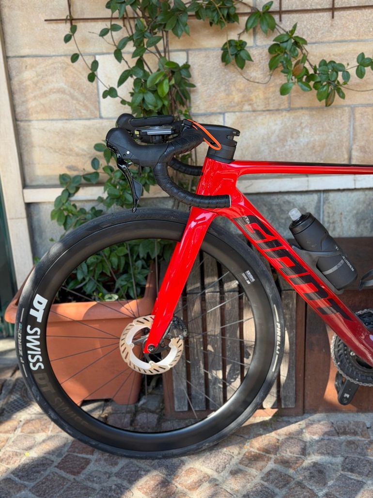 Used Giant Propel Shimano 105 2024 Road & Gravel, Rot — image 3 of 4