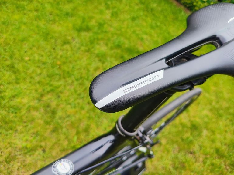 Used Bianchi Sempre pro Shimano Dura Ace 2016 Road & Gravel — image 9 of 23