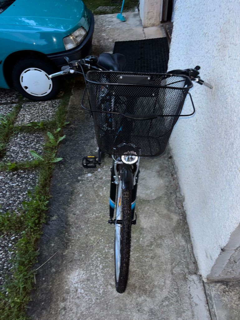 Used solara Solara Custom Shimano Tourney 2022 Urban, Black — image 2 of 3