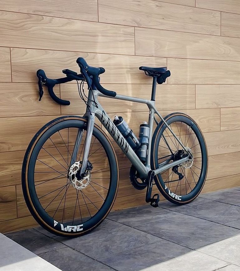 Used Canyon Ultimate CF SL 7 Disc 2021 2021 Road & Gravel, Hellgrau — image 16 of 16