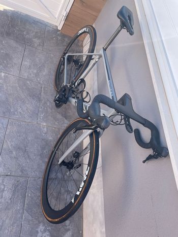 Used Canyon Ultimate CF SL 7 Disc 2021 2021 Road & Gravel, Hellgrau — image 5 of 16