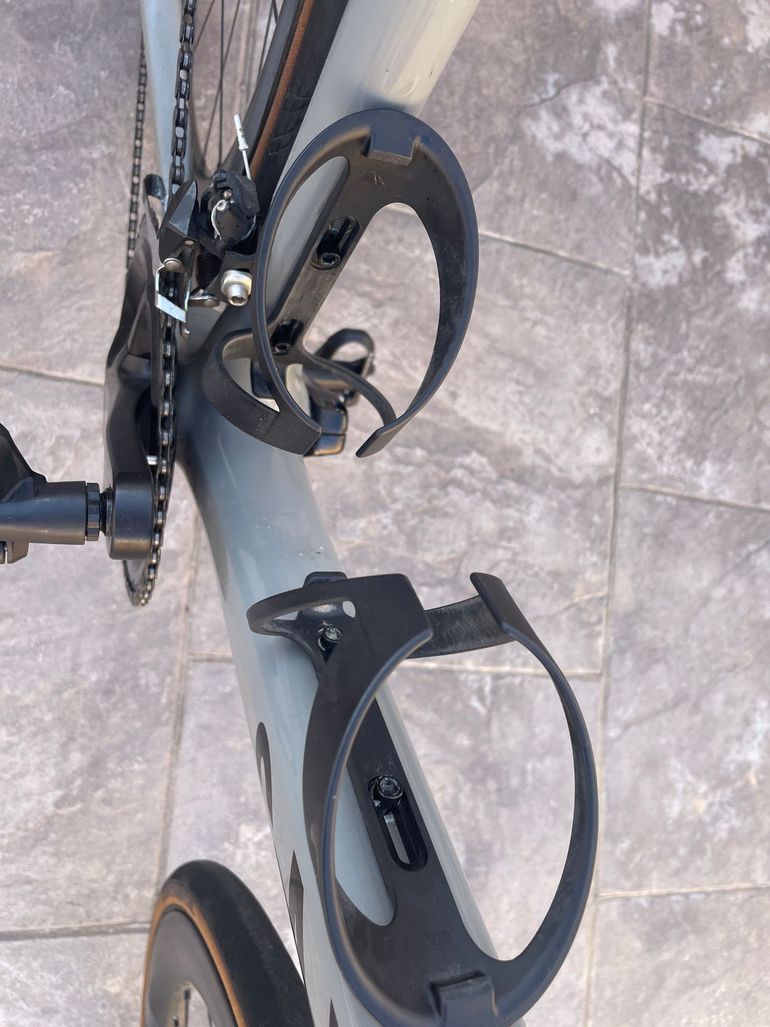 Used Canyon Ultimate CF SL 7 Disc 2021 2021 Road & Gravel, Hellgrau — image 14 of 16