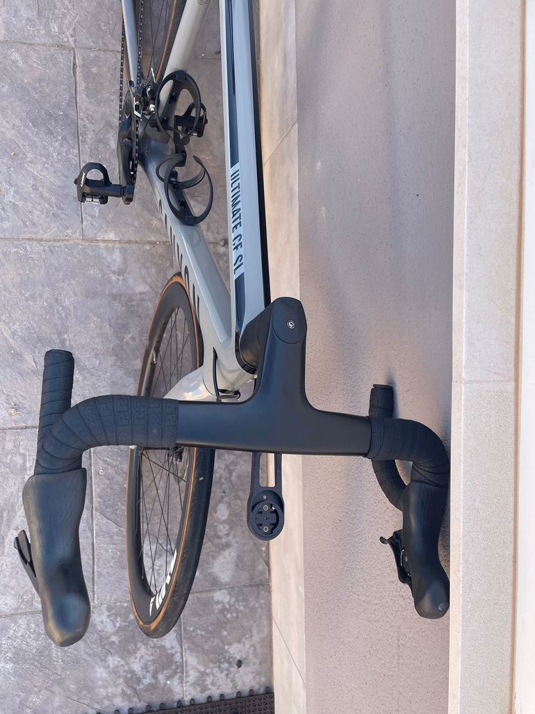 Used Canyon Ultimate CF SL 7 Disc 2021 2021 Road & Gravel, Hellgrau — image 7 of 16