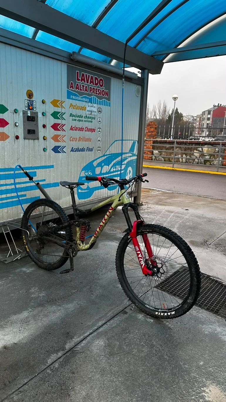 Used Marin Alpine Trail XR 2022 2022 Mountainbike, Green, 29 — image 3 of 3