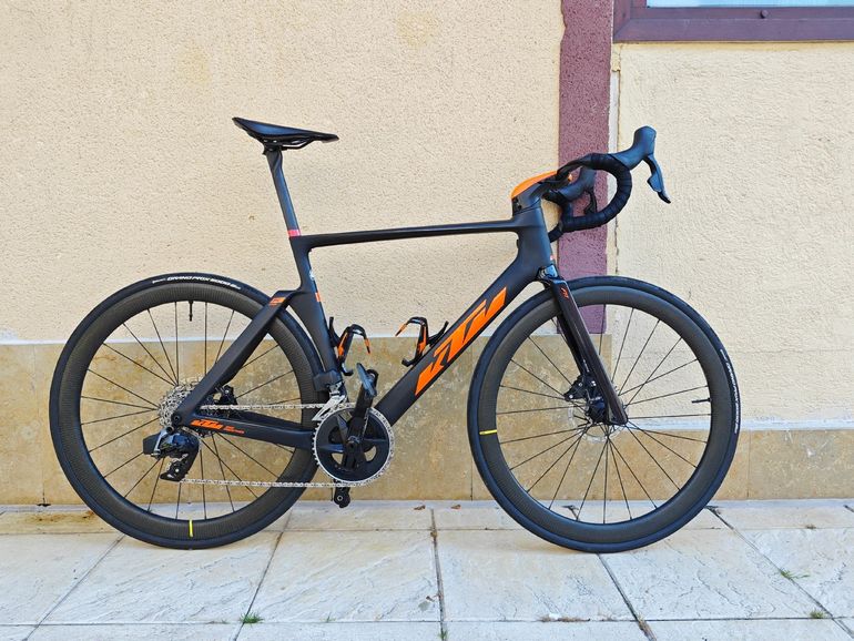 Used KTM REVELATOR LISSE SONIC 2021 2021 Road & Gravel, Black — image 8 of 8