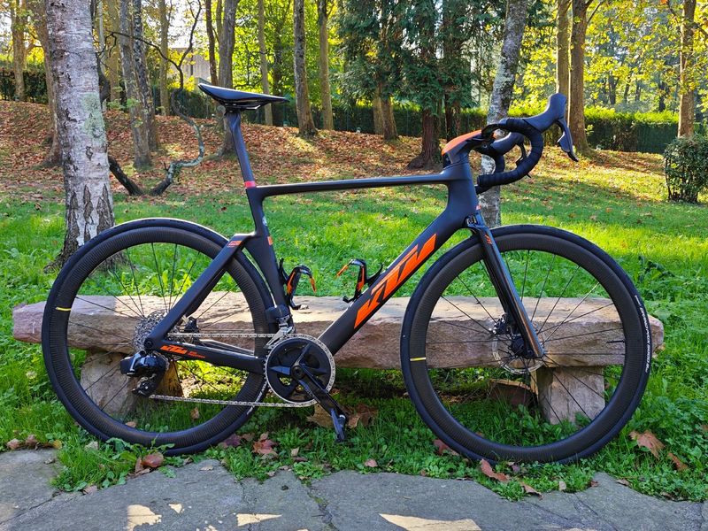 KTM REVELATOR LISSE SONIC 2021 2021 Road & Gravel d'occasion