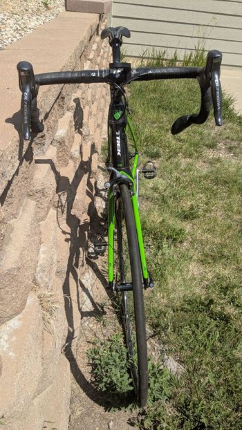 Used Trek Trek Domane Series 6 Carbon 2012 Road & Gravel, Green — image 6 of 7