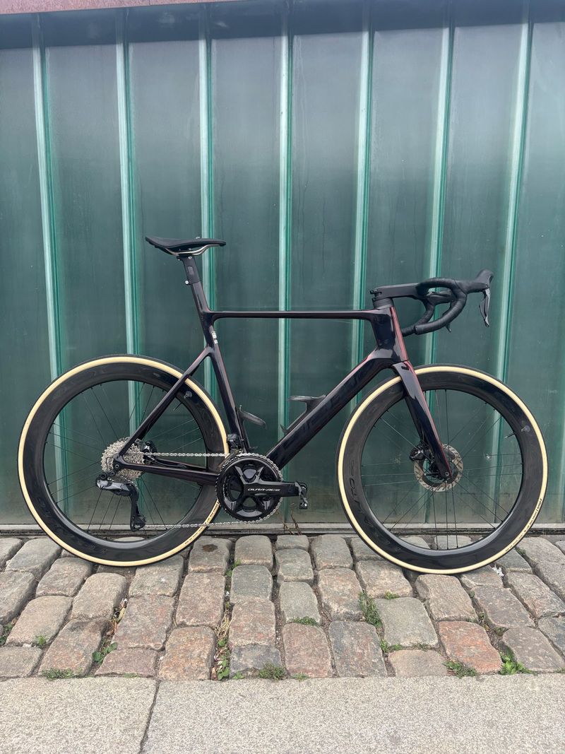 Käytetty Giant Propel Shimano Ultegra Di2 2025 Road & Gravel
