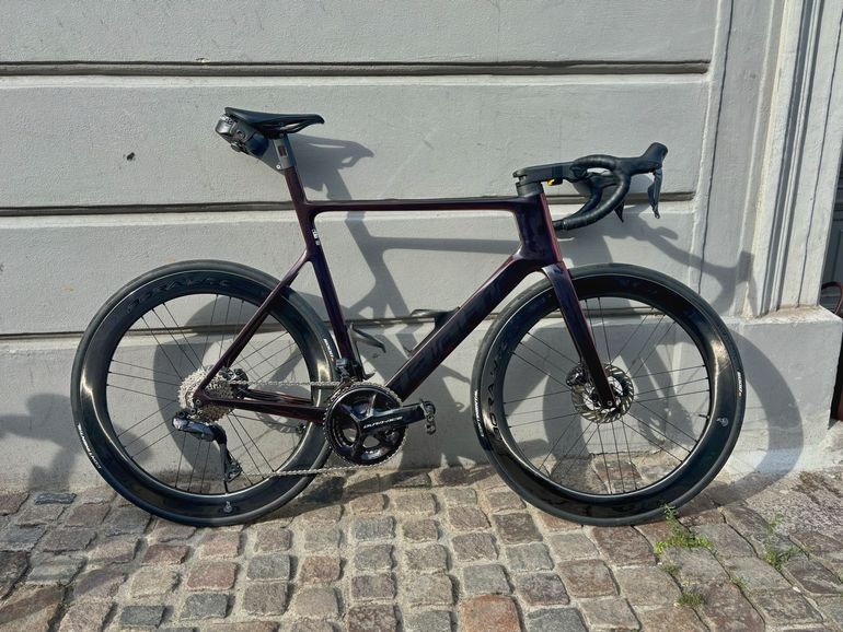 Used Giant Propel Shimano Ultegra Di2 2025 Road & Gravel, Rot — image 1 of 5