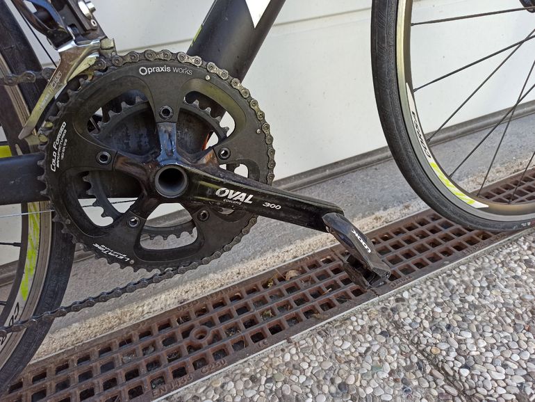 Used Fuji Fuji Custom Shimano 105 2018 Road & Gravel, Negro — image 5 of 6