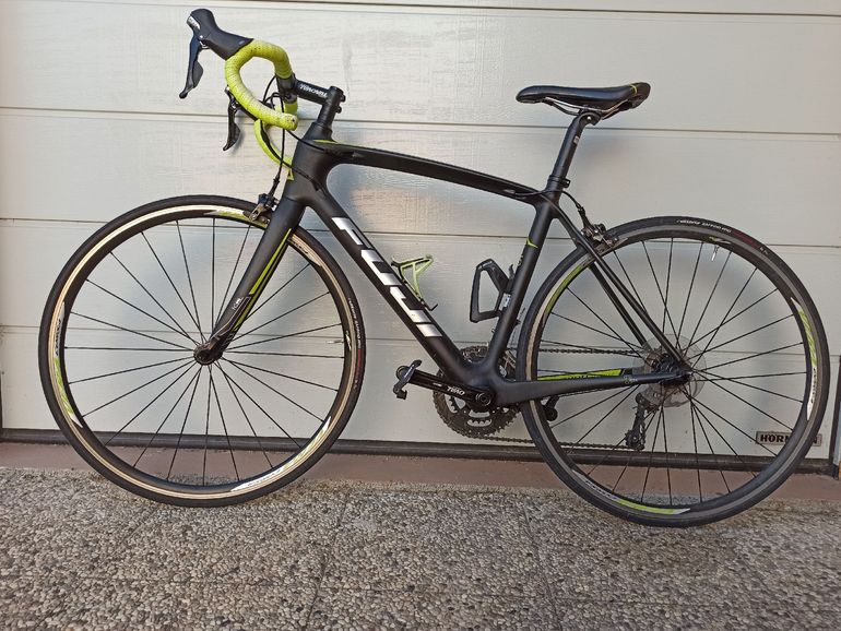 Used Fuji Fuji Custom Shimano 105 2018 Road & Gravel, Negro — image 2 of 6
