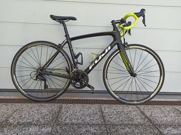 Fuji Custom Shimano 105 2018 Road & Gravel d'occasion