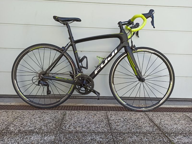 Used Fuji Custom Shimano 105 2018 Road & Gravel
