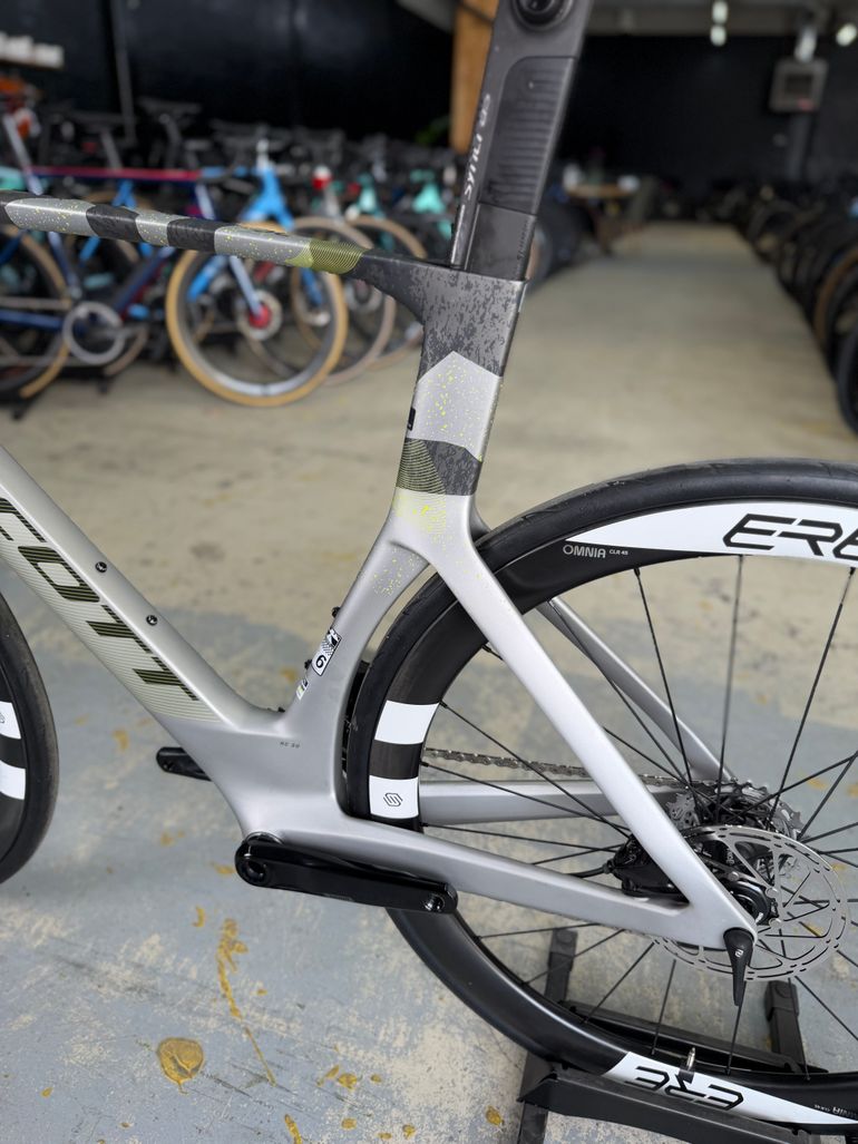 Used Scott Foil RC 30 2024 2024 Road & Gravel, White — image 24 of 25