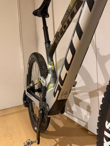 Used Scott Spark RC World Cup 2025 2025 Mountainbike, Light Gray, 29 — image 4 of 14