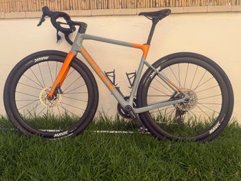 Used Ridley Grifn SRAM Rival eTap AXS 2023 Road & Gravel, Orange — image 2 of 7