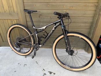 Used Orbea OIZ M11-AXS 2022 2022 Mountainbike, Black, 29 — image 3 of 5