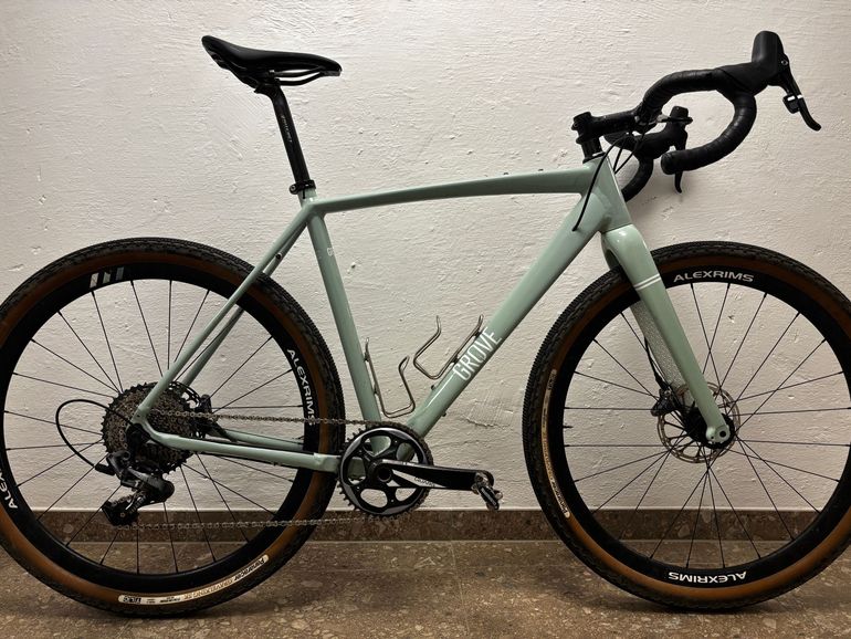 Used Grove Bike Co. Grove Bike Co. Custom SRAM Force 2019 Road & Gravel, Green — image 1 of 10
